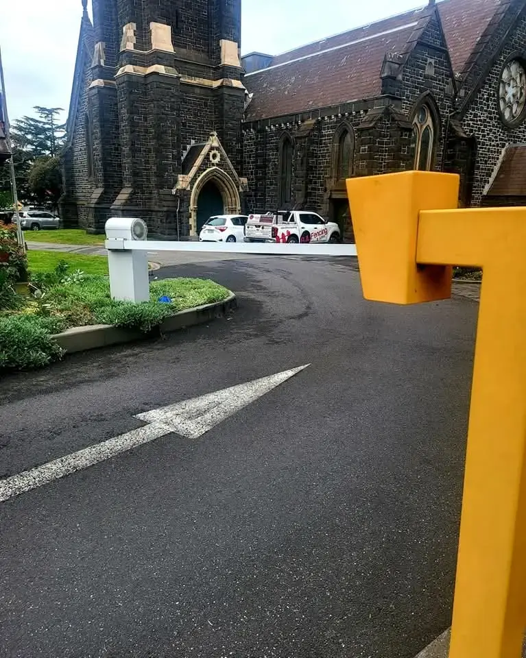 RJL boom gate installation at Toorak College in Mount Eliza, Victoria